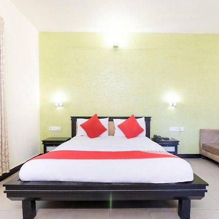 Oyo 345 Hotel Red Mount Aquilla Bangalore Luaran gambar
