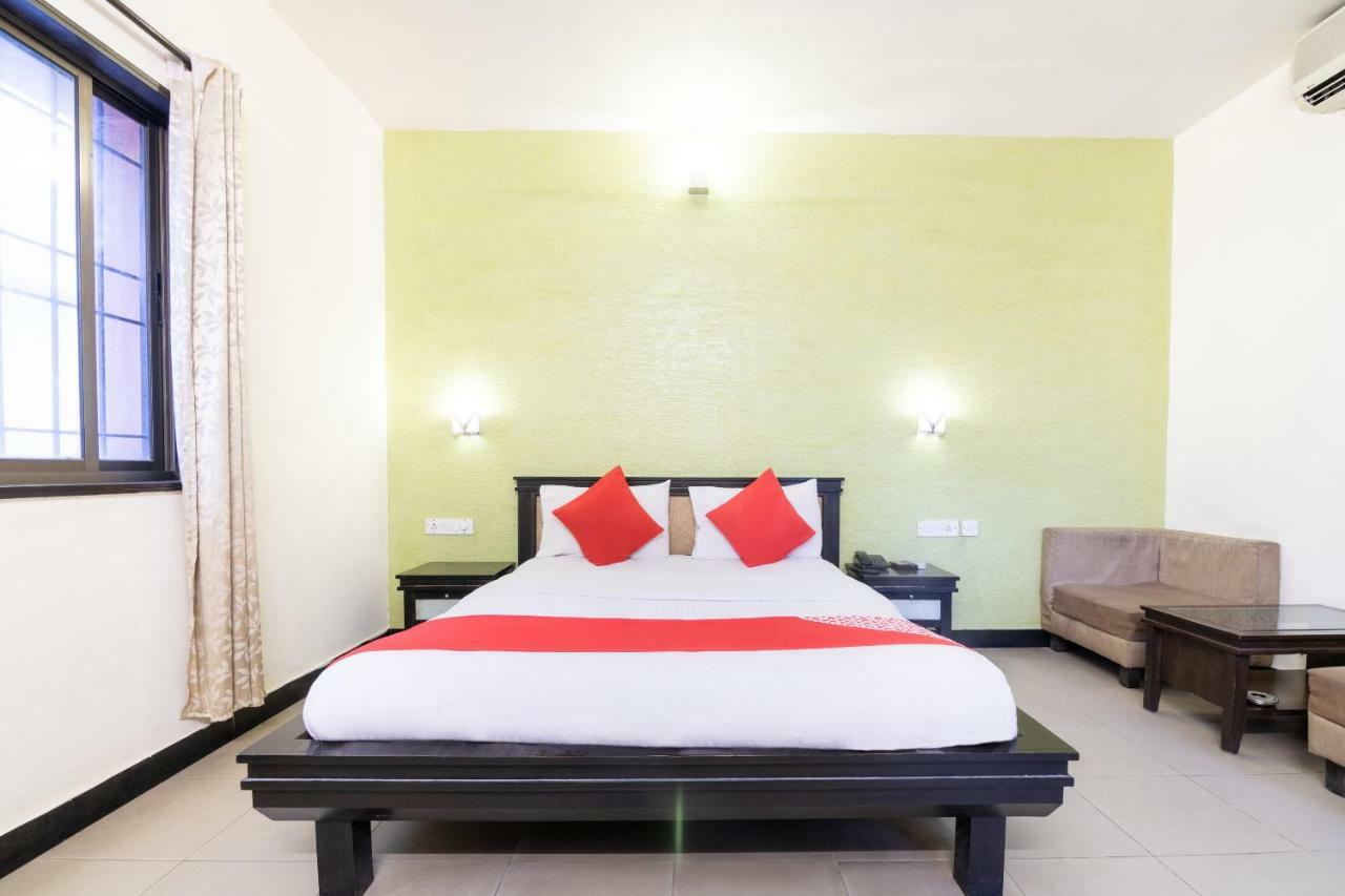 Oyo 345 Hotel Red Mount Aquilla Bangalore Luaran gambar