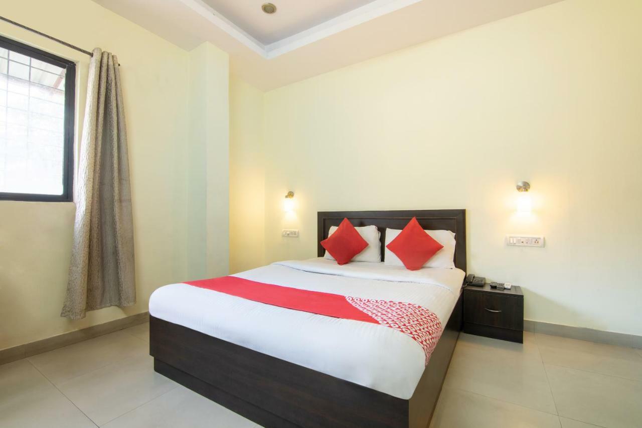 Oyo 345 Hotel Red Mount Aquilla Bangalore Luaran gambar